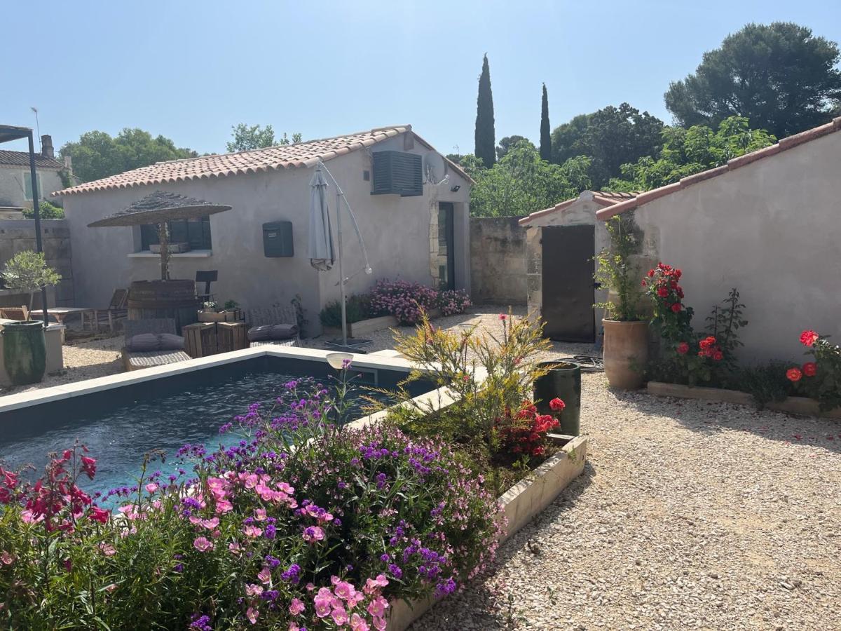 Studio Dans Les Alpilles Apartment ฟองต์วิลเย ภายนอก รูปภาพ