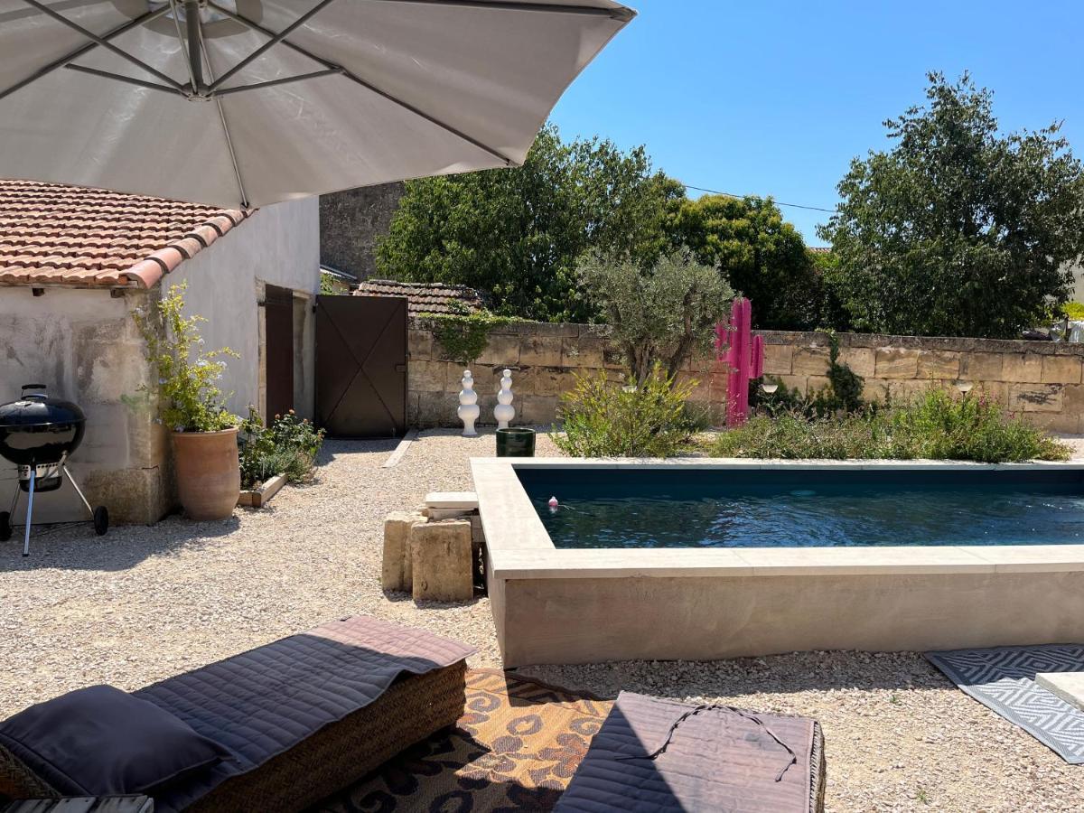Studio Dans Les Alpilles Apartment ฟองต์วิลเย ภายนอก รูปภาพ