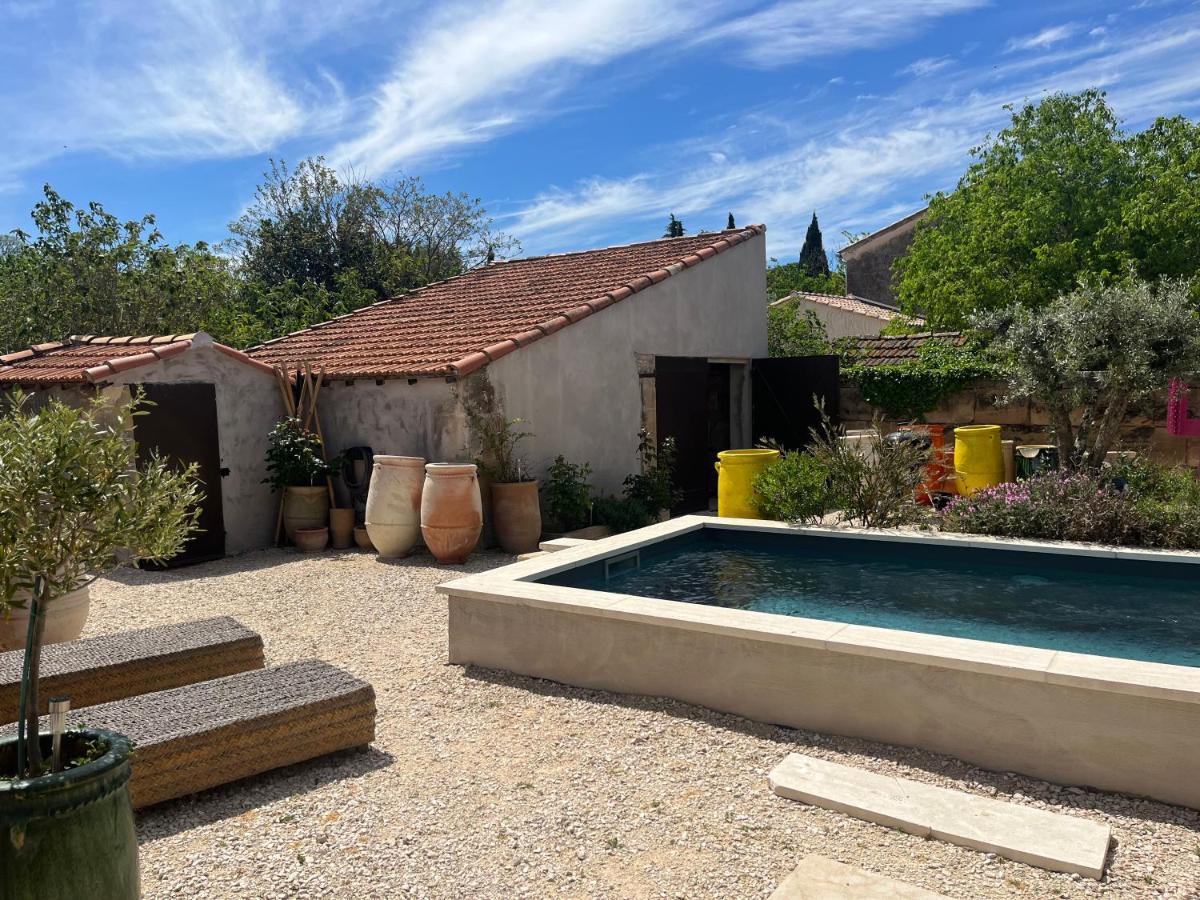 Studio Dans Les Alpilles Apartment ฟองต์วิลเย ภายนอก รูปภาพ